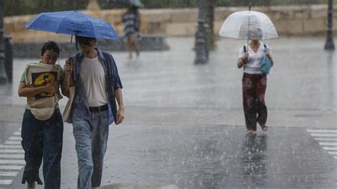 Fin Al Calor La Aemet Avisa De Un Cambio De Tiempo En El Puente Del