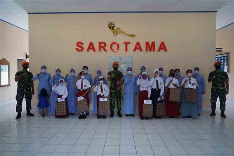 Danyonko Kopasgat Berikan Apresisi Kepada Anak Anak Prajurit Yonko