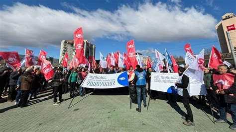 Aydınlık eşit yarınlar için karanlığa karşı yürüyelim