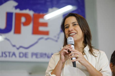 Governadora Raquel Lyra Prestigia Posse Do Novo Presidente Da Amupe E