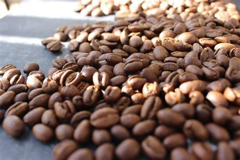 Roasting Kona Coffee Beans Honolulu Coffee