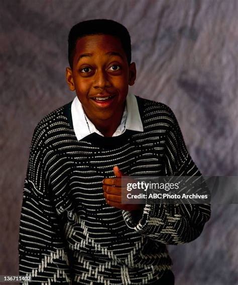 Jaleel White Family Matters Photos and Premium High Res Pictures ...