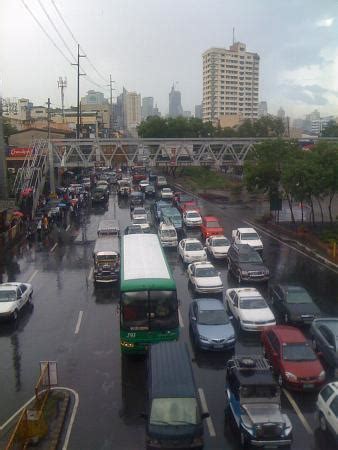 Gil Puyat LRT-1 Station - Pasay