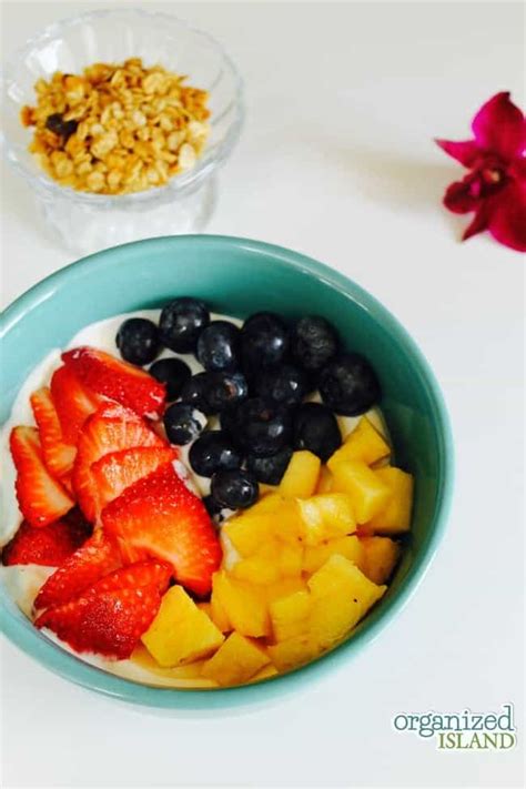 Summer Fresh Fruit Smoothie Bowls - Organized Island