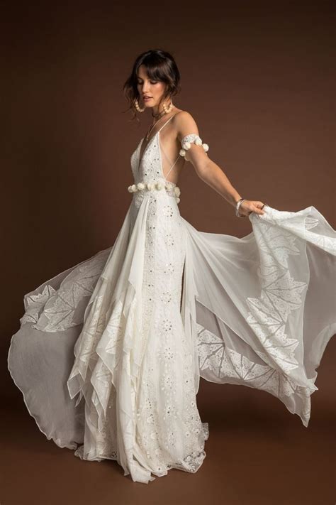 RUE DE SEINE TALES FROM THE SEINE WEDDING DRESS COLLECTIONa bé bridal