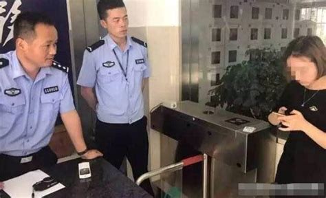 女大學生去面試，和面試官玩脫衣遊戲被強姦，面試官：一時沒忍住 每日頭條