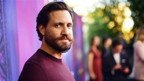 Edgar Ramirez Looks Unrecognizable In Both Of His 10yearchallenge Pics