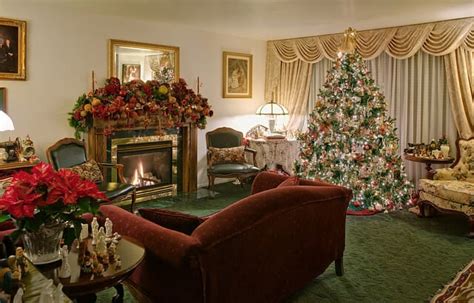 Choosing The Most Unique Christmas Decorations – Interior Design, Design News and Architecture ...