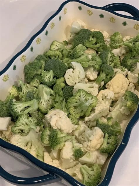 Easy Cheesy Broccoli And Cauliflower Bake Pound Dropper