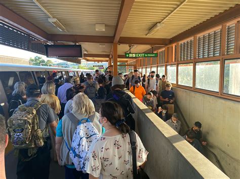 Partial train derailment in Concord disrupts BART service