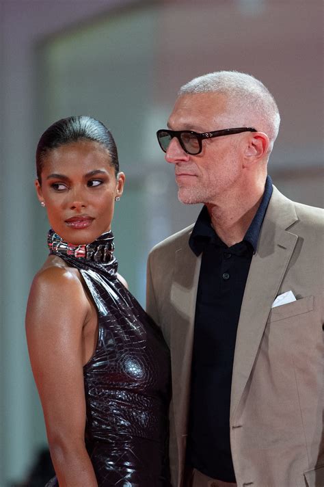 Vincent Cassel et Tina Kunakey ont 30 ans d écart