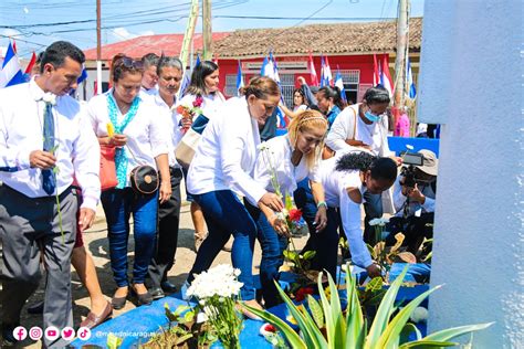 Ministerio De Educaci N On Twitter Acto Y Desfile En Conmemoraci N Al