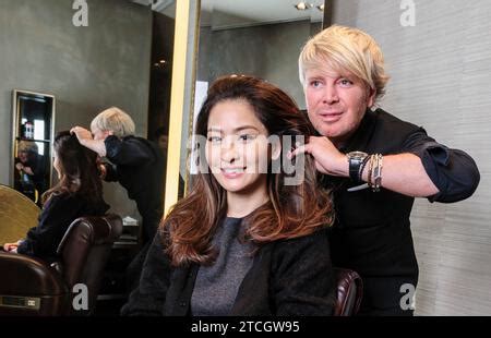 Hong Kong Actress Kathy Chow Dressed In Ancient Chinese Costume Of