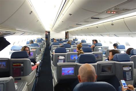 Review: Delta (767-400ER) Business Class, Atlanta to Lima