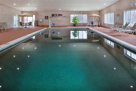 Best Western Of Hartland Pool Pictures And Reviews Tripadvisor