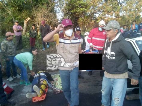 Choque entre dos vehículos en la carretera Córdoba Chocamán deja 4