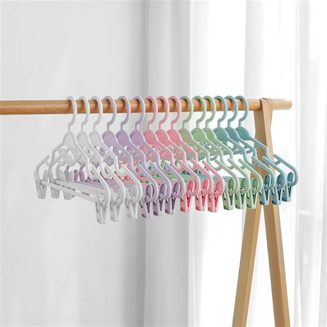 Colored durable plastic clip hanger