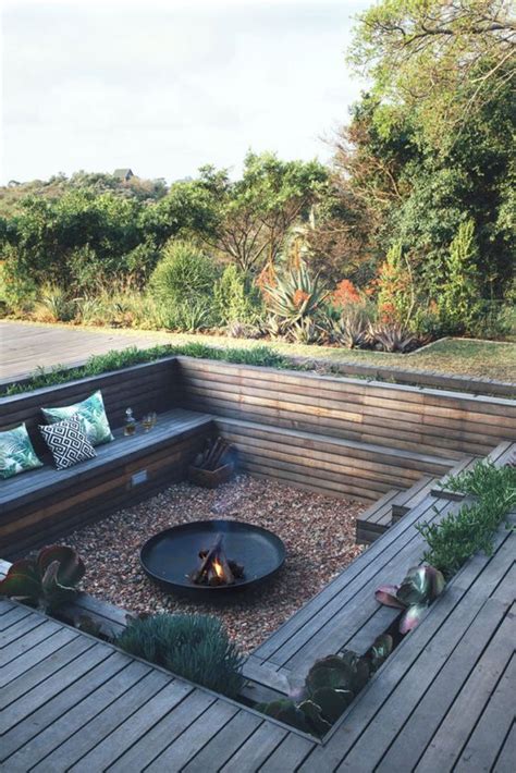 Https Digsdigs Photos A Sunken Conversation Pit With