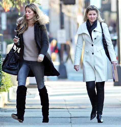 Gisele Bundchen & Her Twin Sister Hang Out With Her Daughter In Photos ...