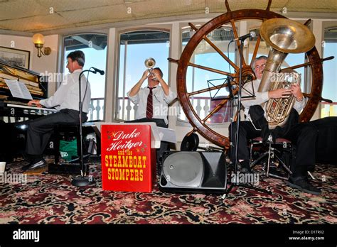 Dixieland Jazz Authentic Cruise Steamboat Natchez New Orleans State