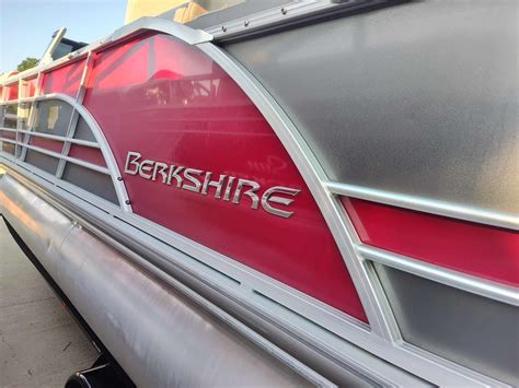 Used 2019 Berkshire 23rfx dc sts, 35150 Sylacauga - Boat Trader