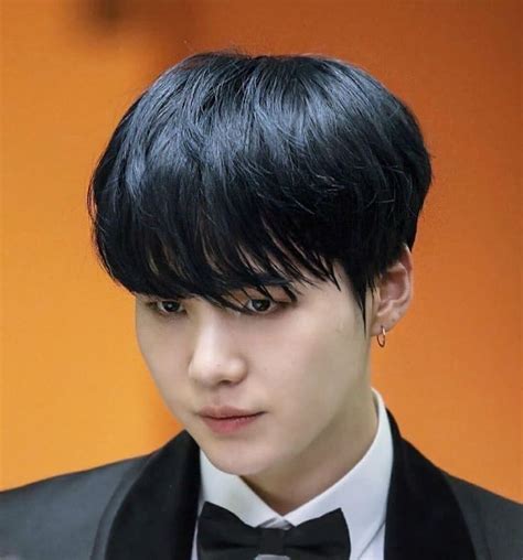 ‎️️yoongi Pics On Twitter Yoongi Pics Yoongi Suga Black