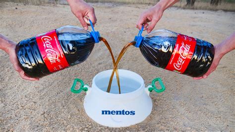 Experiment Coca Cola And Mentos And Baking Soda Super Effect Youtube