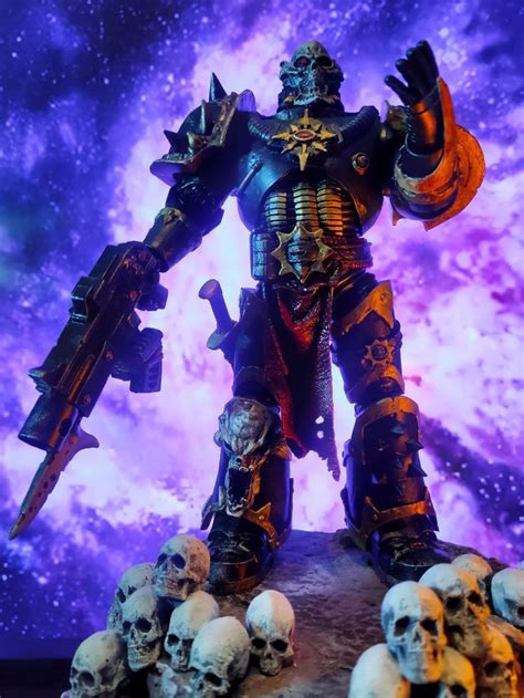 McFarlane Chaos Marine Space Marine Chaos Legion Marine