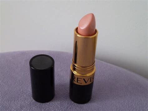 Australian Beauty Review: Revlon Super Lustrous Lipstick