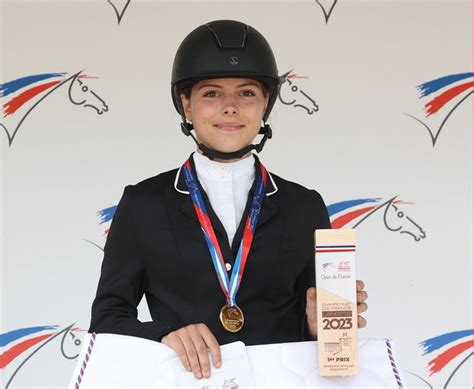 Scherwiller Louann P Rial Est Championne De France D Quitation