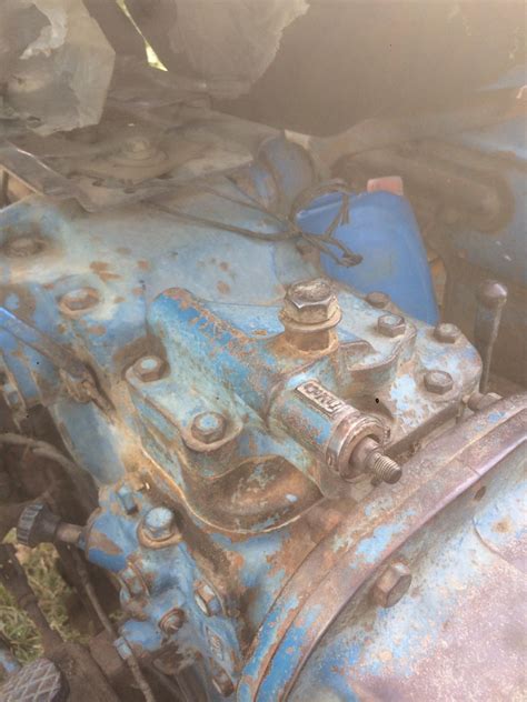 About Default Ford 3000 Rear Hydraulic Valve My Tractor Forum