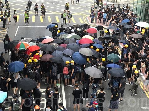 【更新】港警強勢驅趕 多人受傷49人被抓 7 28 遮打集會 反送中 大紀元