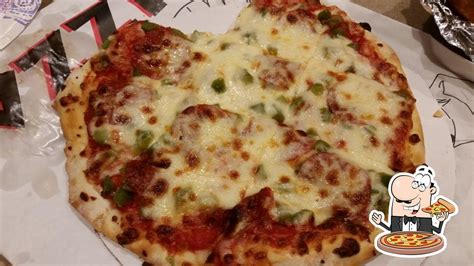 Pizza Oven in Evansville - Restaurant menu and reviews