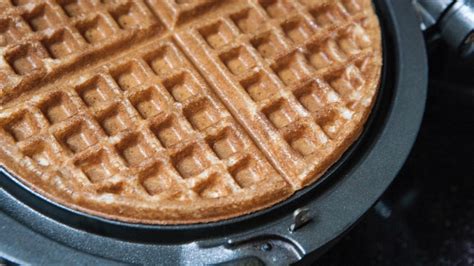 11 Unbelievable Traditional Waffle Iron For 2023 Storables