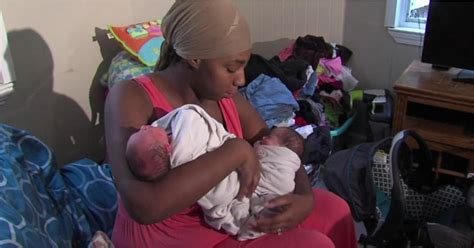 Mom Gives Birth To Third Set Of Twins Popsugar Moms