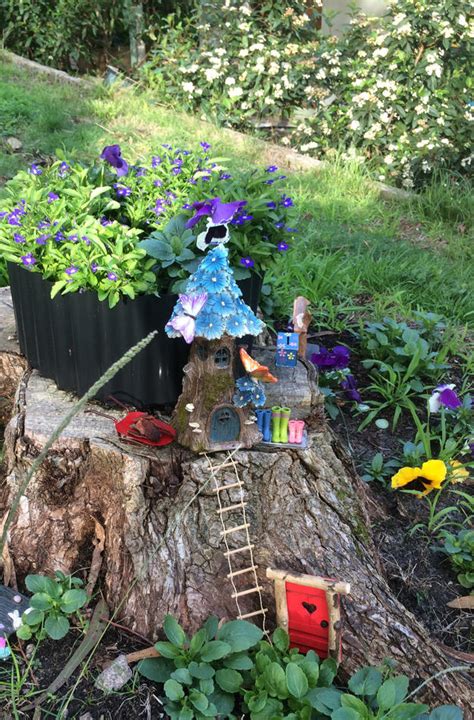 Tree Stump Fairy Gardens That Will Bring Magic To Your Life