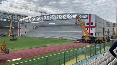 Lavori Allo Stadio Euganeo Montato Il Travone Della Copertura Il