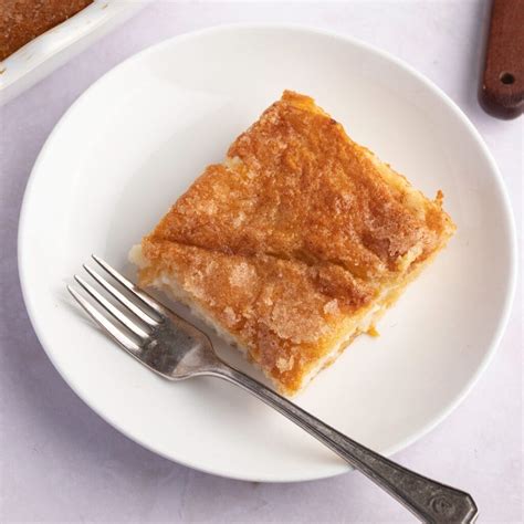 Cream Cheese Bars (Easy Recipe) - Insanely Good