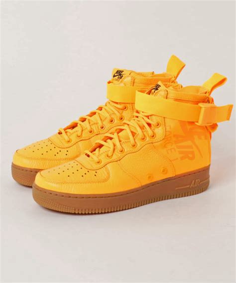 NIKEナイキのNIKE SF AF1 MID LASER ORANGE LASER ORANGE GUM MED BROWN