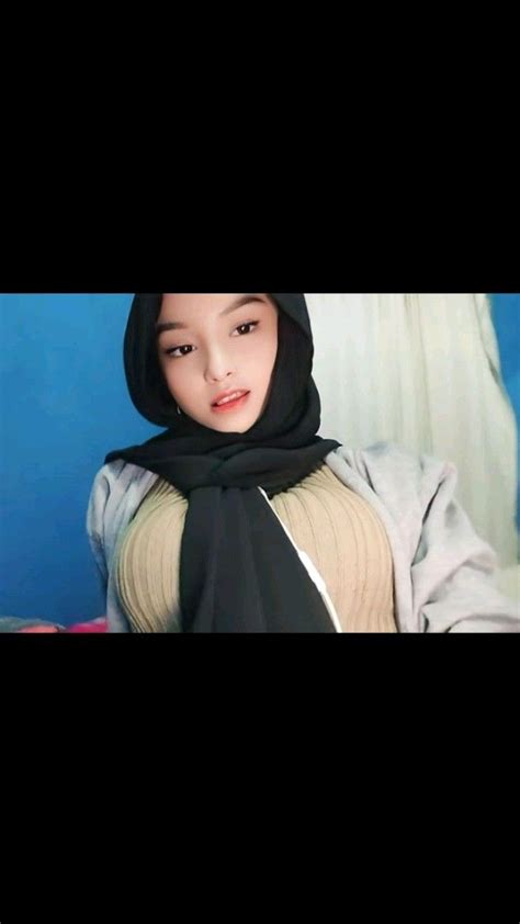 Pin By Agus Wirayudha On Gaya Hijab In 2024 Foto Cewek Hijab