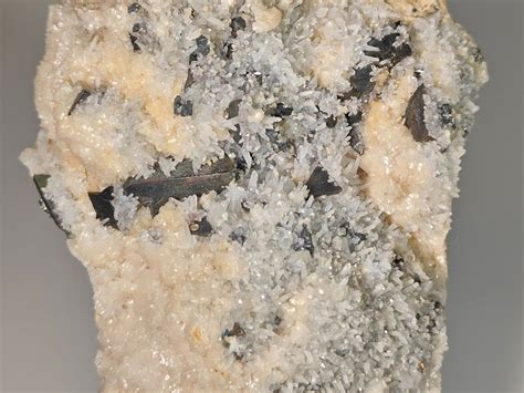 Tetraedrite Rhodocrosite Quartz Cristalli Su Matrice Altezza Cm