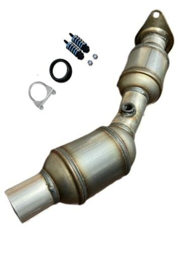 Catalytic Converter Fits 2010 2011 2012 2013 2014 2015 Toyota Prius 1