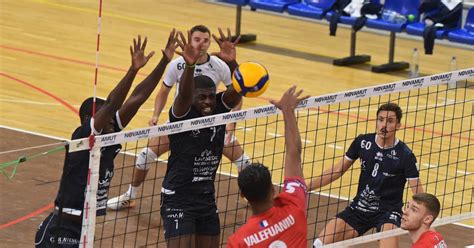 Volley Ball Elite Masculine Le Central Vincent Mabiala D Barque Epinal