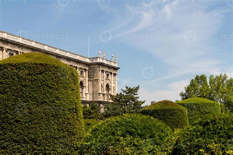 Natural History Museum, Vienna 8511560 Stock Photo at Vecteezy