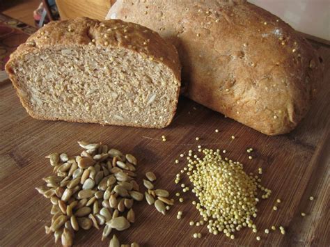 Fiddling thru Fiddlehead: Sunflower Millet Bread