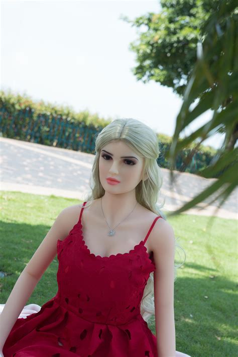 Emma The Sex Robot On Sale Now Free Shipping Silicon Wives