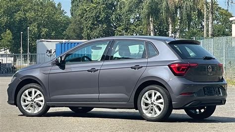 Volkswagen Polo 2022 Grey