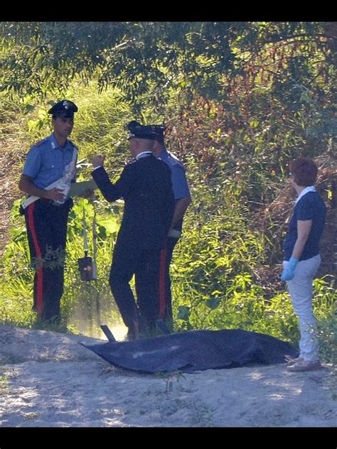 Ragazzi Scomparsi Fiume Trovato Un Corpo Europa