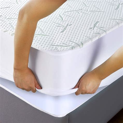 Protège matelas imperméable en bambou Douillettes et Couvre lits