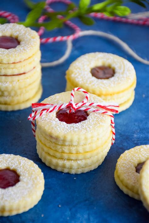 Homemade Jammy Dodger Biscuits Artofit